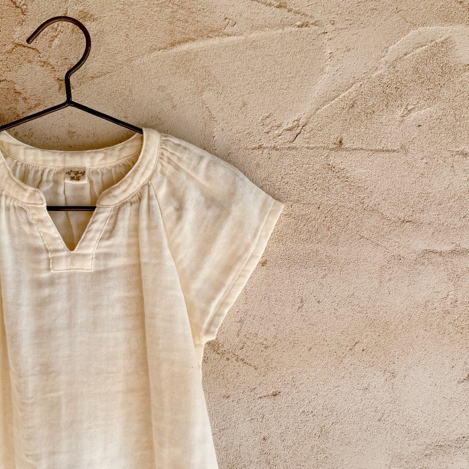 carla-shirt-baby-ds-s000-natural-05.jpg
