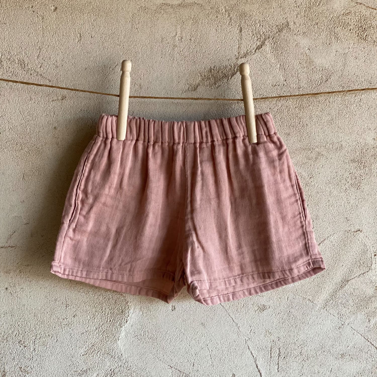 elka-short-pants-baby-ds-s007-dusty-pink-01_09b05346-eba9-4c63-9471-c3e93bc53bbf.jpg