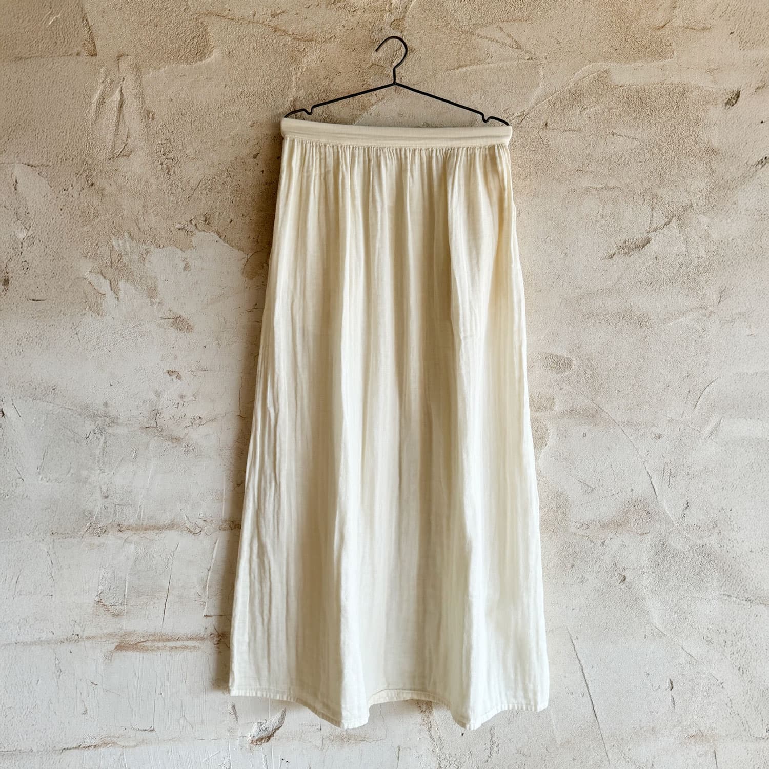 luma-long-skirt-women-ds-s000-natural-01_b1bc4fc2-3b92-49ab-874e-b851cc4d76de.jpg