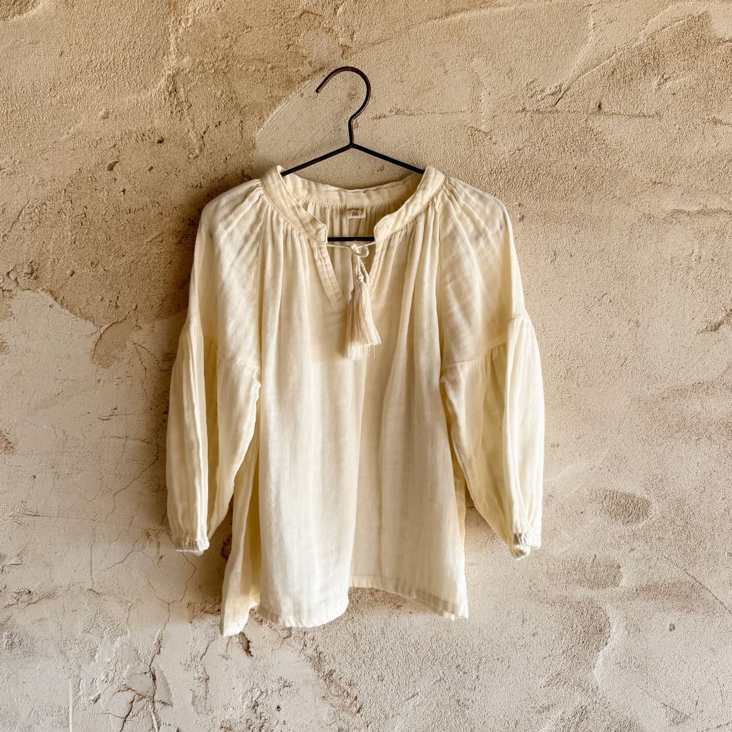 luma-shirt-kids-ds-s000-natural-01.jpg
