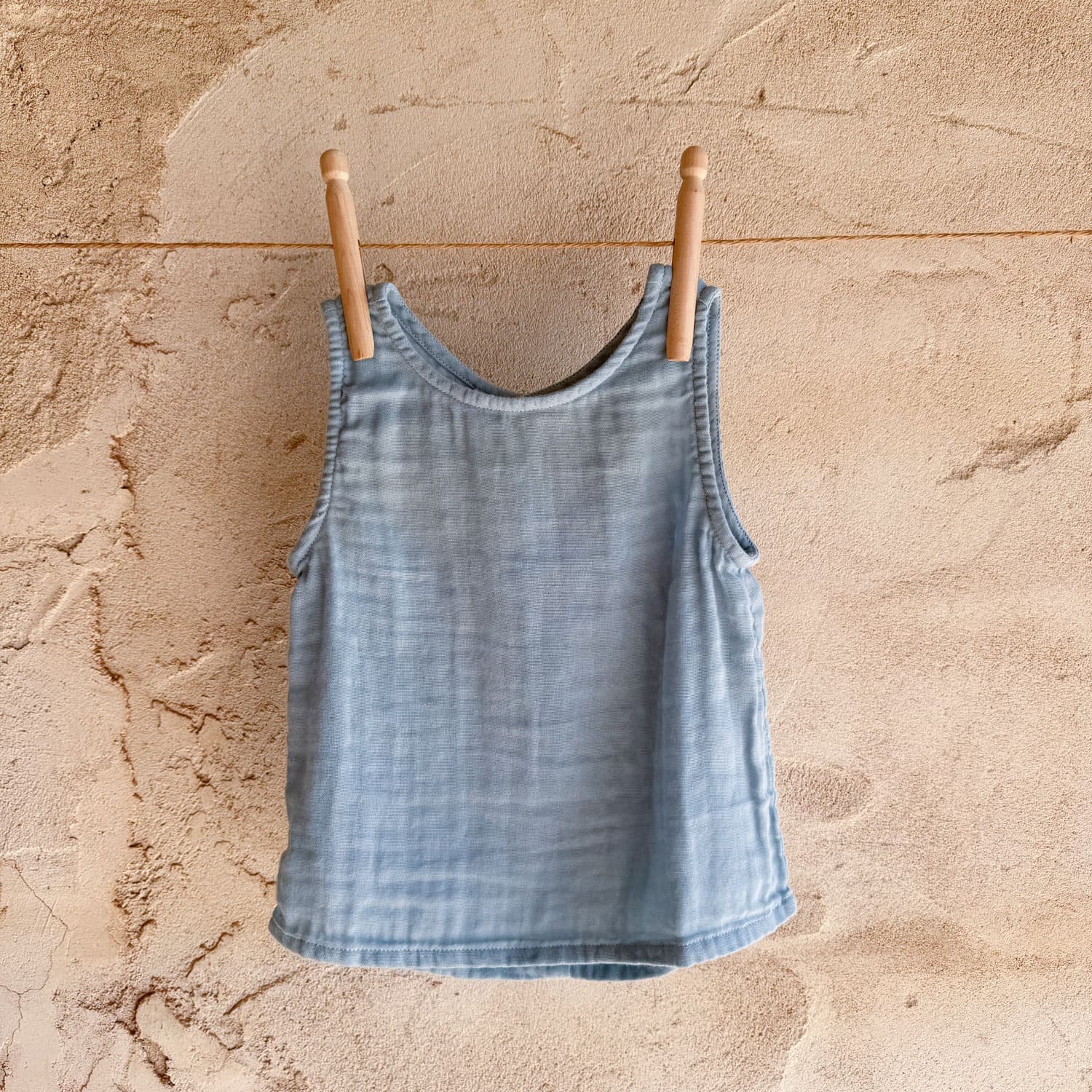 stef-shirt-baby-ds-s046-sweet-blue-05_fef60b99-aaa9-446b-a833-cd090bac55a5.jpg
